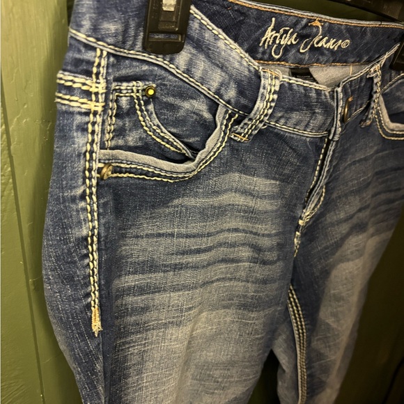 Ariya Distressed Embellished Jeans Sz 7/8 Skinny, Stretchy Y2K low rise - Picture 4 of 12